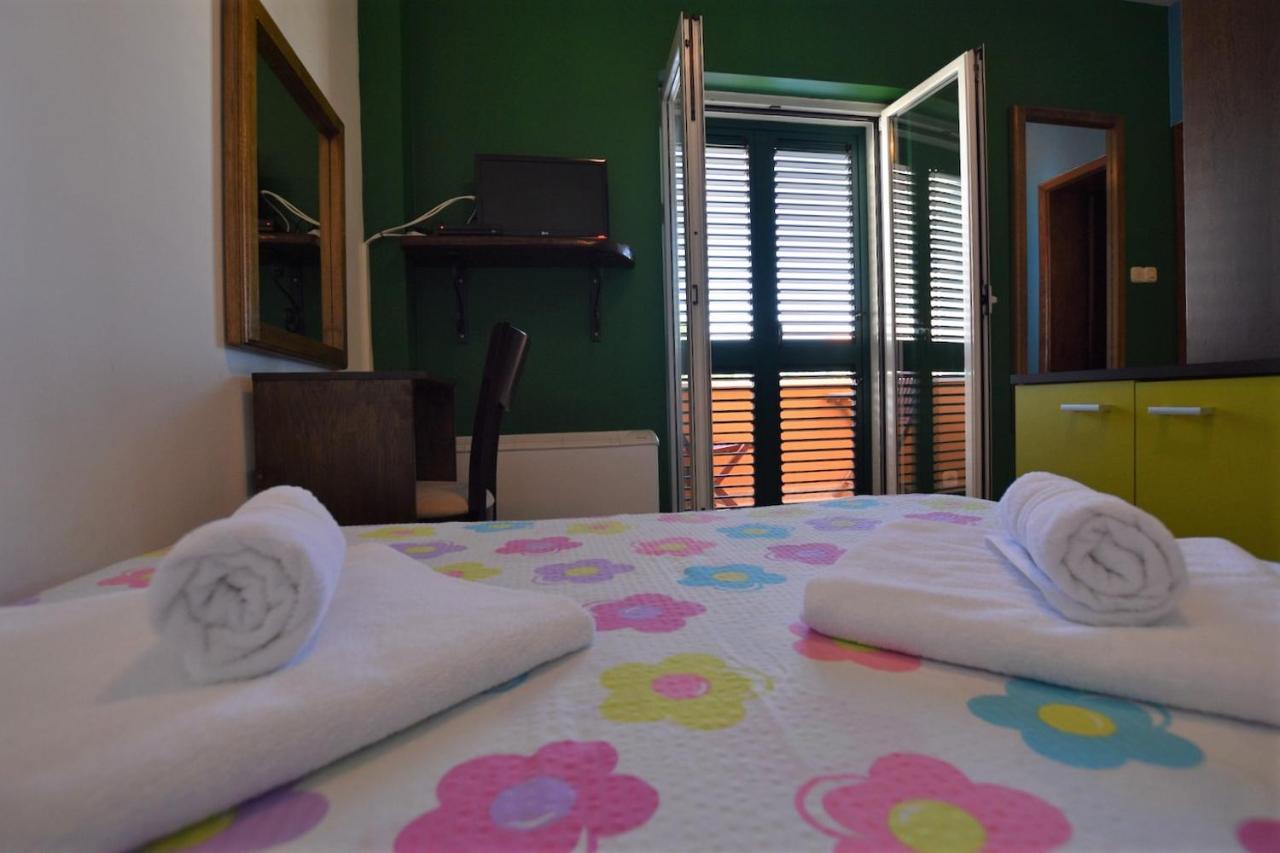 Pansion Hrga Otel Vodice Dış mekan fotoğraf