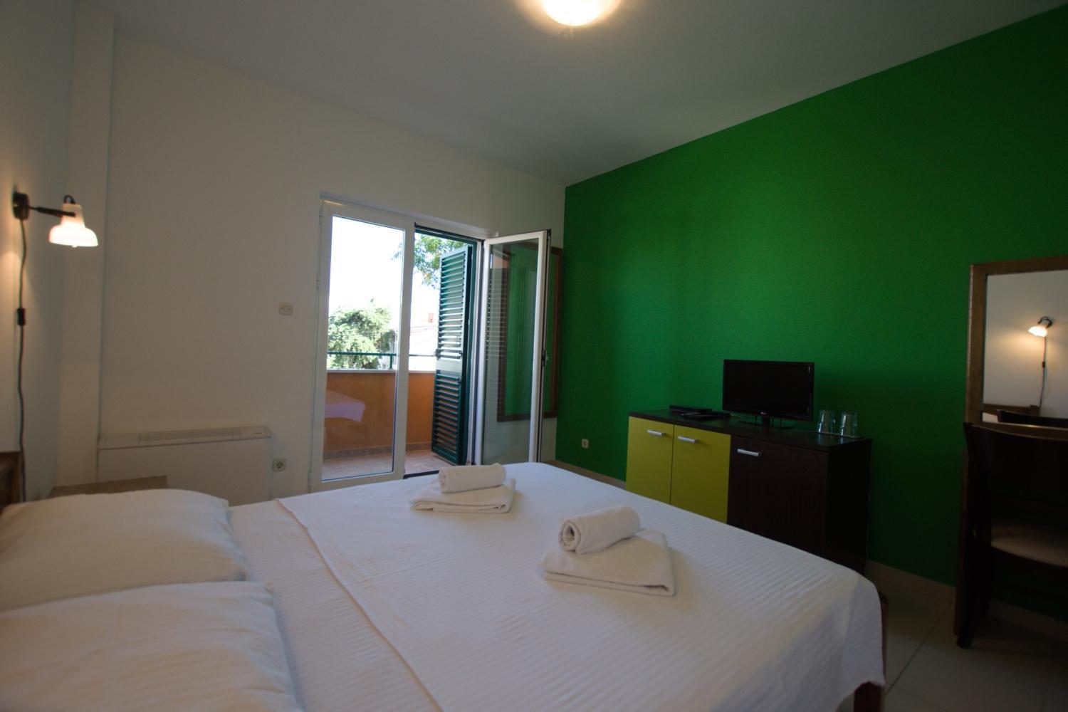 Pansion Hrga Otel Vodice Dış mekan fotoğraf