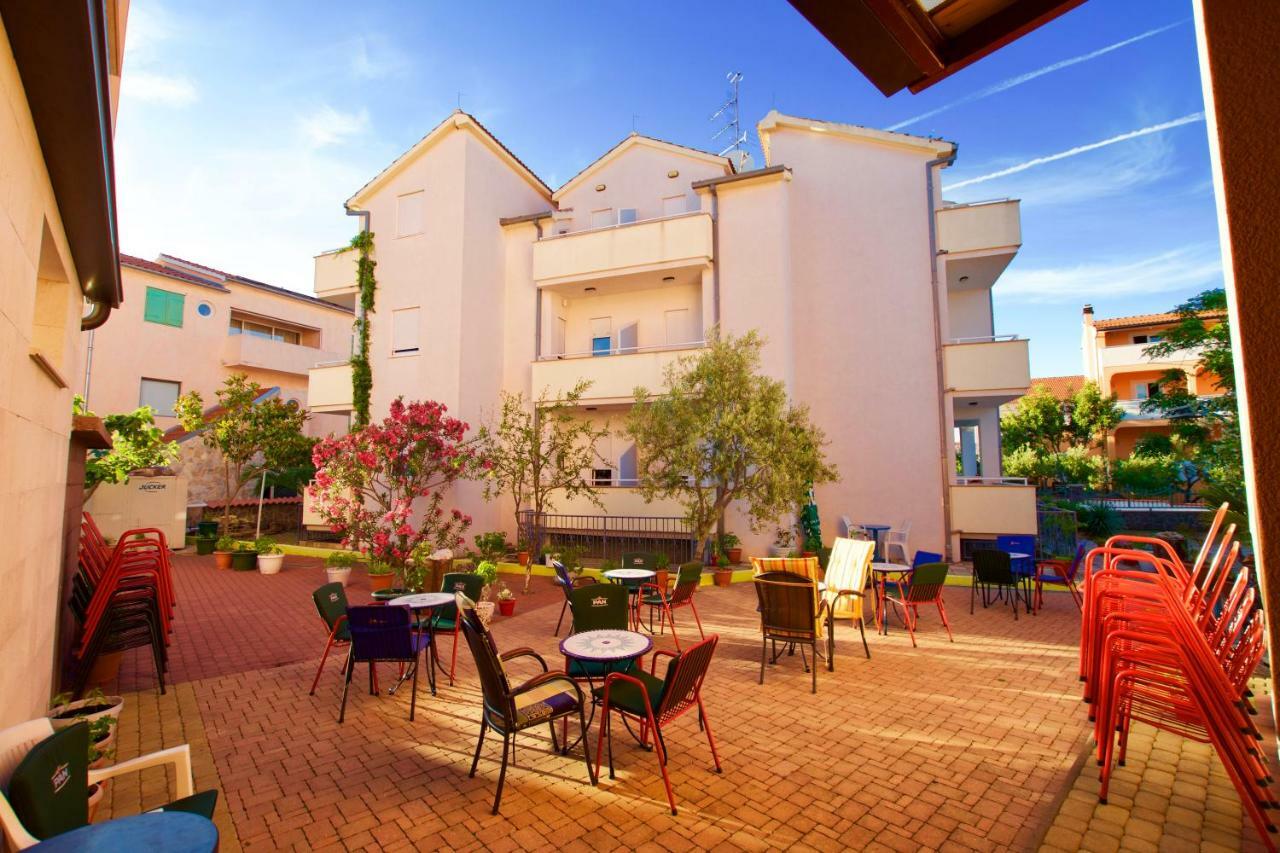 Pansion Hrga Otel Vodice Dış mekan fotoğraf