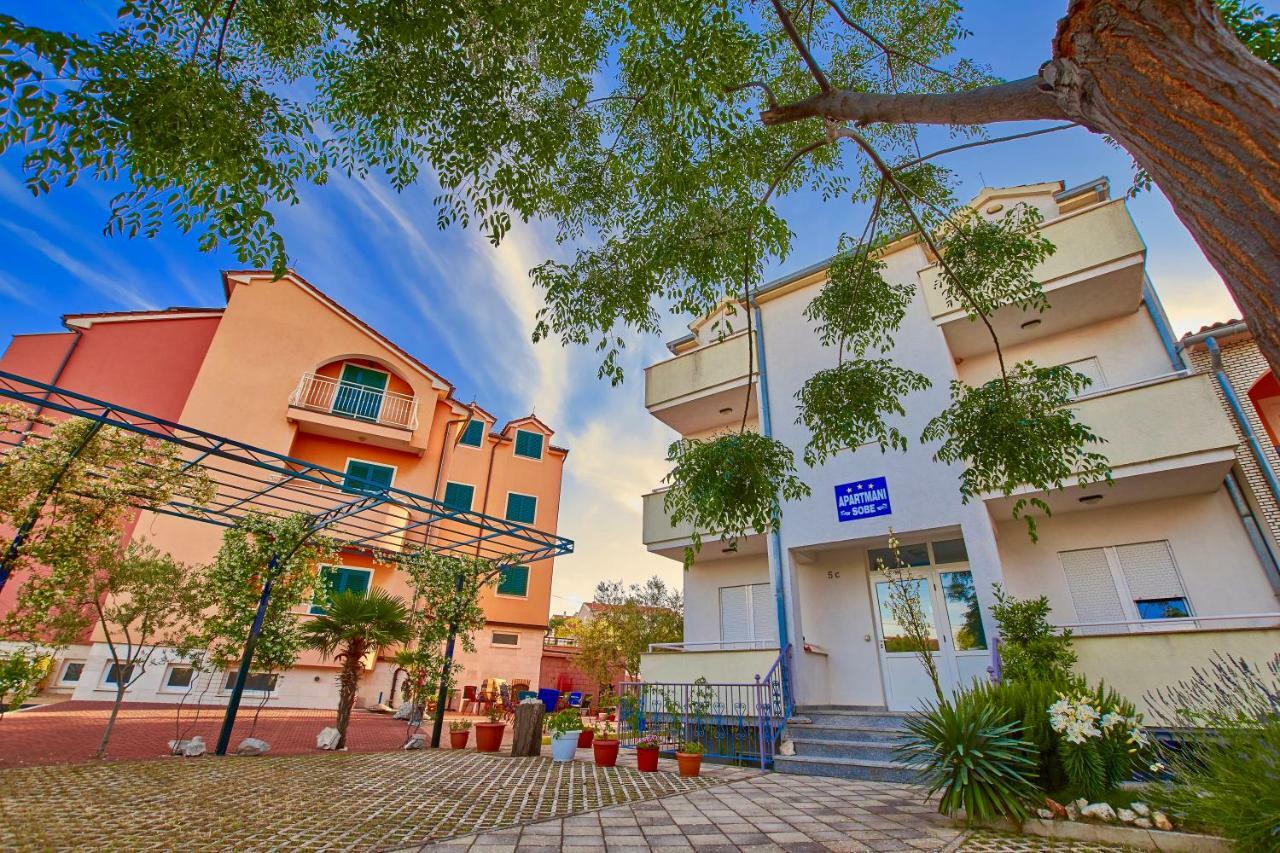 Pansion Hrga Otel Vodice Dış mekan fotoğraf