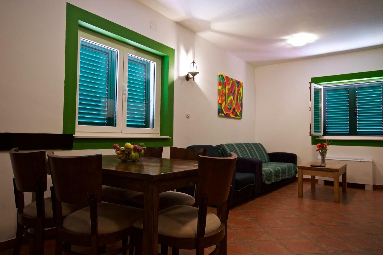 Pansion Hrga Otel Vodice Dış mekan fotoğraf