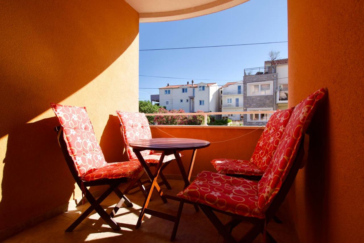 Pansion Hrga Otel Vodice Dış mekan fotoğraf